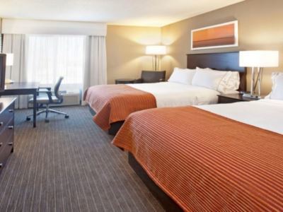 Express & Minneapolis - By Ihg 2*